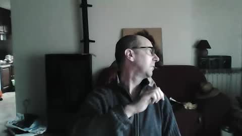 Snapshot of mat11efou chatting on February 2025 10:26:01 AM mat11efou online show from February 2025 10:26:01 AM