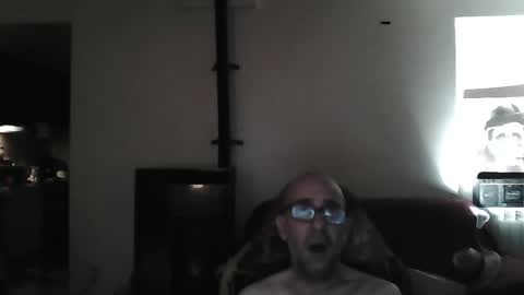 Snapshot of mat11efou chatting on March 2025 04:27:02 AM mat11efou online show from March 2025 04:27:02 AM