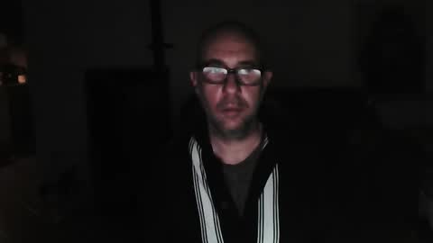 Snapshot of mat11efou chatting on March 2025 04:10:01 AM mat11efou online show from March 2025 04:10:01 AM