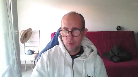 Snapshot of mat11efou chatting on September 2025 07:47:01 AM mat11efou online show from September 2025 07:47:01 AM