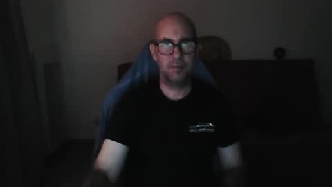 Snapshot of mat11efou chatting on September 2025 02:05:01 AM mat11efou online show from September 2025 02:05:01 AM