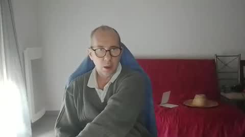 Snapshot of mat11efou chatting on October 2025 08:38:01 AM mat11efou online show from October 2025 08:38:01 AM