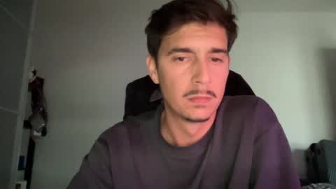 Snapshot of matahavi chatting on February 2025 05:10:02 PM Aaron online show from February 2025 05:10:02 PM