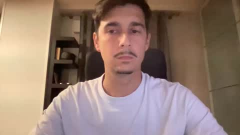 Snapshot of matahavi chatting on November 2025 09:48:01 PM Aaron online show from November 2025 09:48:01 PM