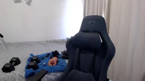 Matchy online show from October 2025 09:02:01 PM