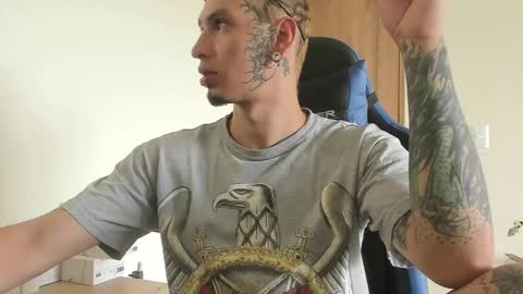 Mateo online show from September 2025 06:52:01 PM