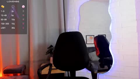 MATEO HUNTER online show from November 2025 05:40:02 AM