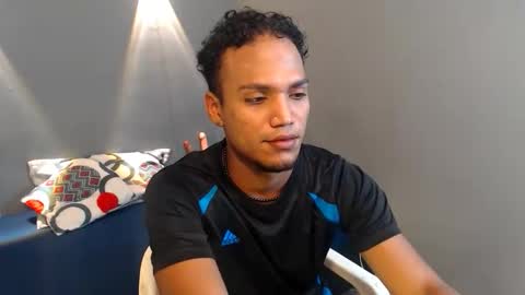 Mateo and Noah online show from April 2026 05:18:01 PM