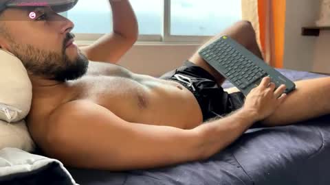 Mateo Baer online show from April 2026 12:52:02 PM