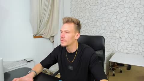 MateoBenjamin online show from January 2025 07:45:02 PM