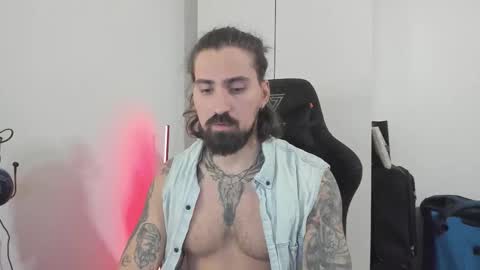 Snapshot of mateohalifa chatting on December 2025 02:13:01 PM mateohalifa online show from December 2025 02:13:01 PM