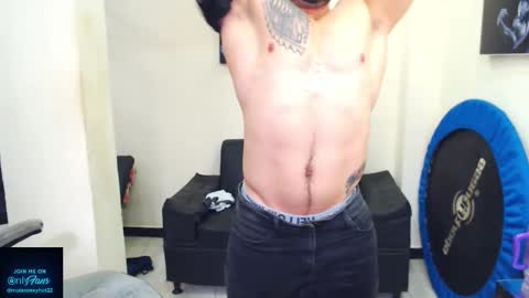 Snapshot of mateosexyhot22 chatting on December 2025 06:15:01 PM Mateo online show from December 2025 06:15:01 PM