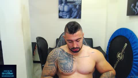 Snapshot of mateosexyhot22 chatting on February 2026 01:31:02 PM Mateo online show from February 2026 01:31:02 PM