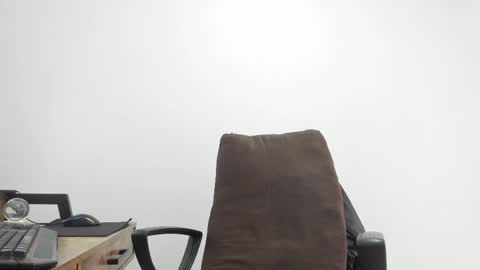 Matheus     online show from February 2025 02:20:02 PM