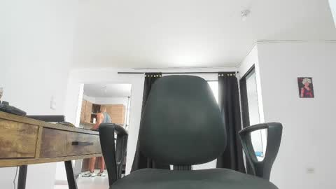 Matheus     online show from May 2026 01:19:01 PM