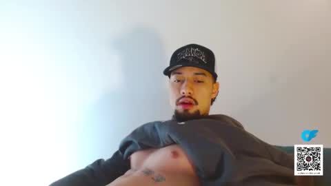 STRURIBE ON INSTAGRAM online show from December 2025 03:51:02 PM