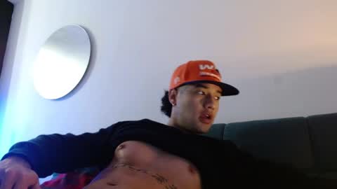 STRURIBE ON INSTAGRAM online show from February 2026 11:36:02 AM