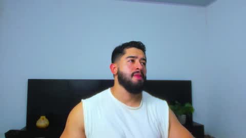 Snapshot of mathew_flintt chatting on October 2025 09:14:01 PM Mathew Flintt online show from October 2025 09:14:01 PM