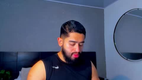 Snapshot of mathew_flintt chatting on November 2025 10:41:02 PM Mathew Flintt online show from November 2025 10:41:02 PM