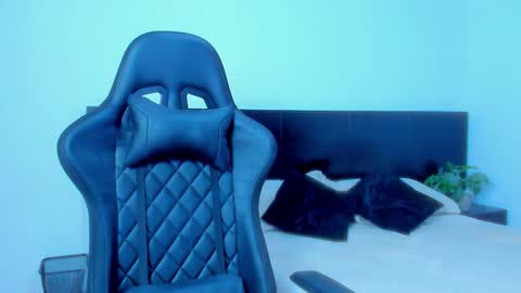 Mathew Flintt  online show from February 2026 12:37:02 AM