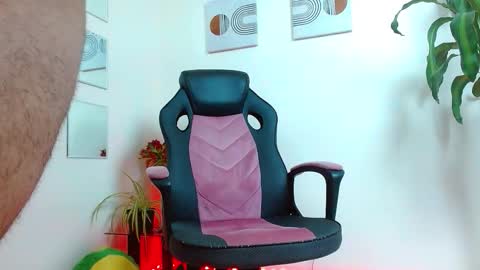 mathewhot3 online show from November 2025 12:53:02 AM