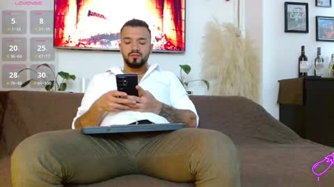 Snapshot of mathewhot3 chatting on November 2025 03:49:01 AM mathewhot3 online show from November 2025 03:49:01 AM