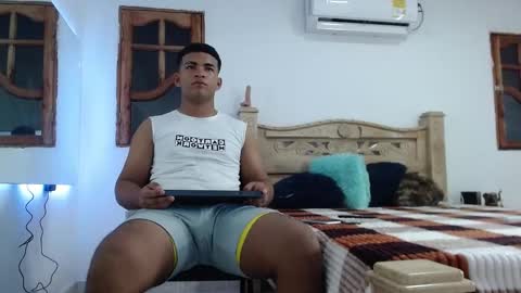 Snapshot of mathews__ chatting on November 2025 02:33:01 AM mathews__ online show from November 2025 02:33:01 AM