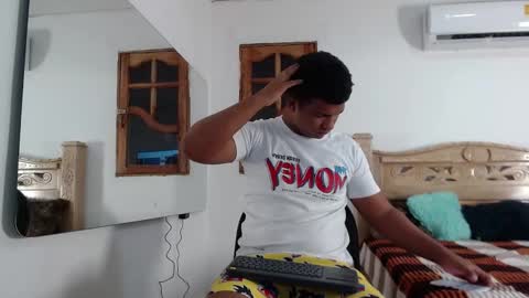 Snapshot of mathews__ chatting on November 2025 02:24:01 AM mathews__ online show from November 2025 02:24:01 AM