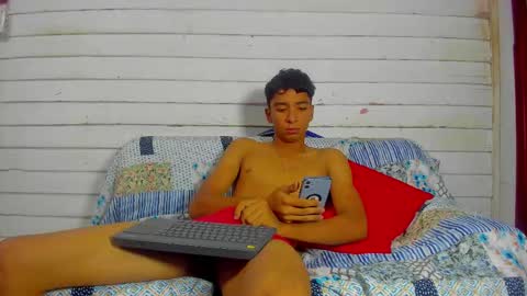 Mathias Fernandez online show from February 2025 03:53:02 PM
