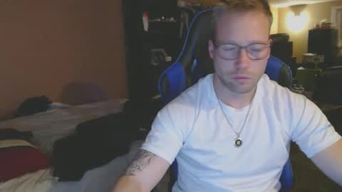 Snapshot of mathieu6606 chatting on December 2024 01:04:02 AM Math online show from December 2024 01:04:02 AM