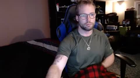 Snapshot of mathieu6606 chatting on January 2025 03:15:02 AM Math online show from January 2025 03:15:02 AM