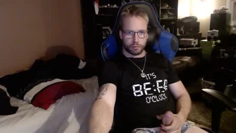 Snapshot of mathieu6606 chatting on January 2025 10:52:02 AM Math online show from January 2025 10:52:02 AM