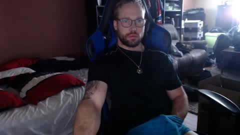 Snapshot of mathieu6606 chatting on January 2025 04:54:02 PM Math online show from January 2025 04:54:02 PM