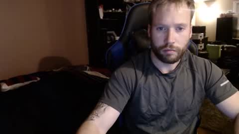 Snapshot of mathieu6606 chatting on January 2025 04:21:01 AM Math online show from January 2025 04:21:01 AM