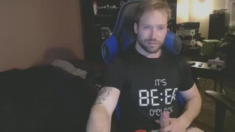 Snapshot of mathieu6606 chatting on February 2025 02:47:02 AM Math online show from February 2025 02:47:02 AM