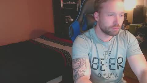 Snapshot of mathieu6606 chatting on February 2025 10:17:02 AM Math online show from February 2025 10:17:02 AM