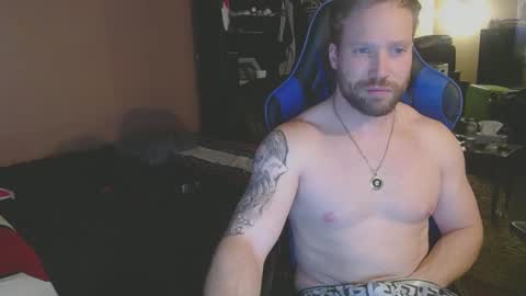 Snapshot of mathieu6606 chatting on February 2025 11:32:02 AM Math online show from February 2025 11:32:02 AM