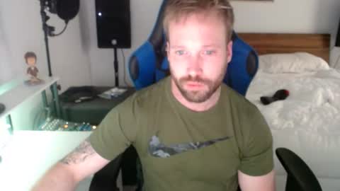 Snapshot of mathieu6606 chatting on January 2026 07:57:02 AM Math online show from January 2026 07:57:02 AM