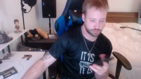 Snapshot of mathieu6606 chatting on January 2026 06:17:02 AM Math online show from January 2026 06:17:02 AM