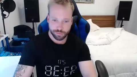 Snapshot of mathieu6606 chatting on February 2026 10:22:02 AM Math online show from February 2026 10:22:02 AM