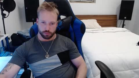 Snapshot of mathieu6606 chatting on February 2026 11:22:02 AM Math online show from February 2026 11:22:02 AM