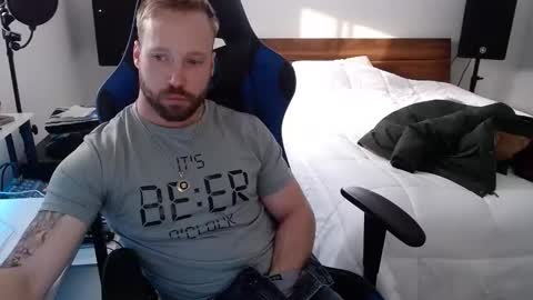 Snapshot of mathieu6606 chatting on February 2026 09:02:01 PM Math online show from February 2026 09:02:01 PM