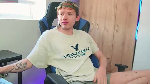 Alejandro Alex online show from October 2025 02:24:02 PM