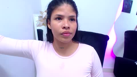 Snapshot of mati0421 chatting on February 2026 03:03:01 AM Mati04 online show from February 2026 03:03:01 AM