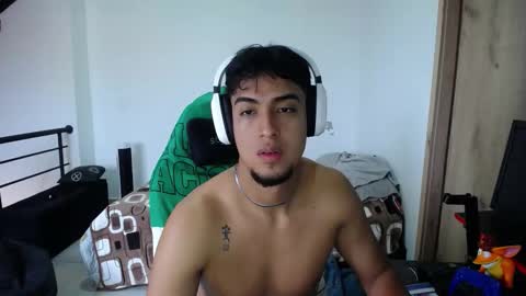 Snapshot of matias_bianco01 chatting on February 2026 07:45:02 PM matias online show from February 2026 07:45:02 PM