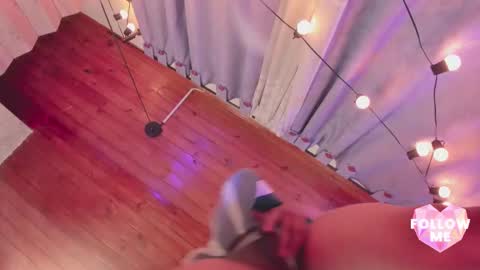 Snapshot of matias_skinny chatting on November 2025 03:49:01 AM Mati online show from November 2025 03:49:01 AM