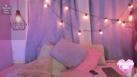 Snapshot of matias_skinny chatting on December 2025 04:18:02 AM Mati online show from December 2025 04:18:02 AM