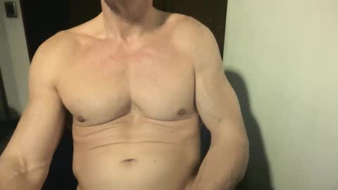 Snapshot of matiasmartin2030 chatting on March 2026 12:14:01 AM MatiasMatureMuscle online show from March 2026 12:14:01 AM