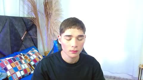 Mati online show from November 2025 01:44:01 PM