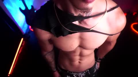 Snapshot of matiusdf chatting on March 2025 01:21:01 PM matius online show from March 2025 01:21:01 PM